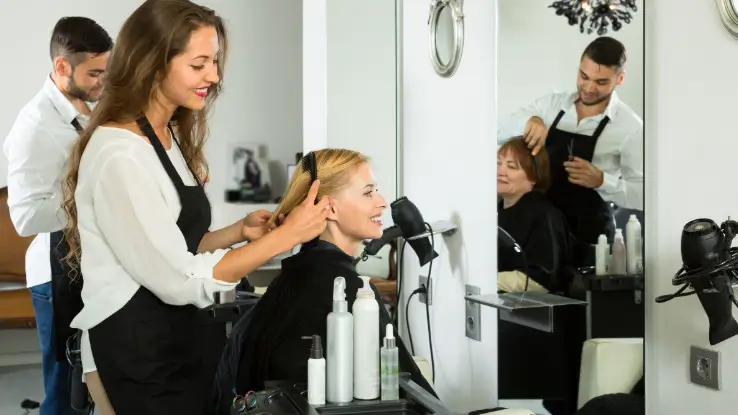 Why Bookkeeping for Beauty Salons is Key to a Thriving Business